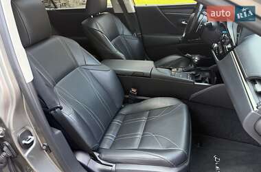 Седан Lexus ES 2021 в 