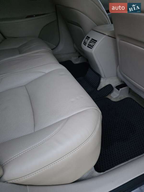 Седан Lexus ES 2007 в Ровно