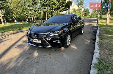 Седан Lexus ES 2015 в Харькове