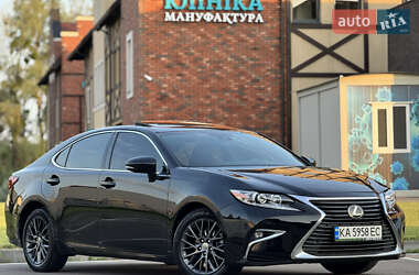 Седан Lexus ES 2018 в 
