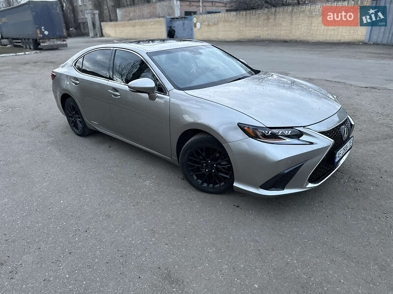 Седан Lexus ES 2015 в Дніпрі фото 19 Седан Lexus ES 2015 в Дніпрі