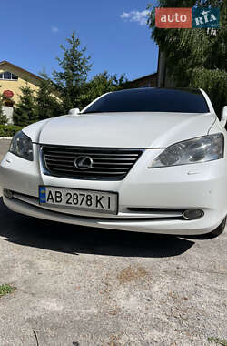 Седан Lexus ES 2008 в Виннице