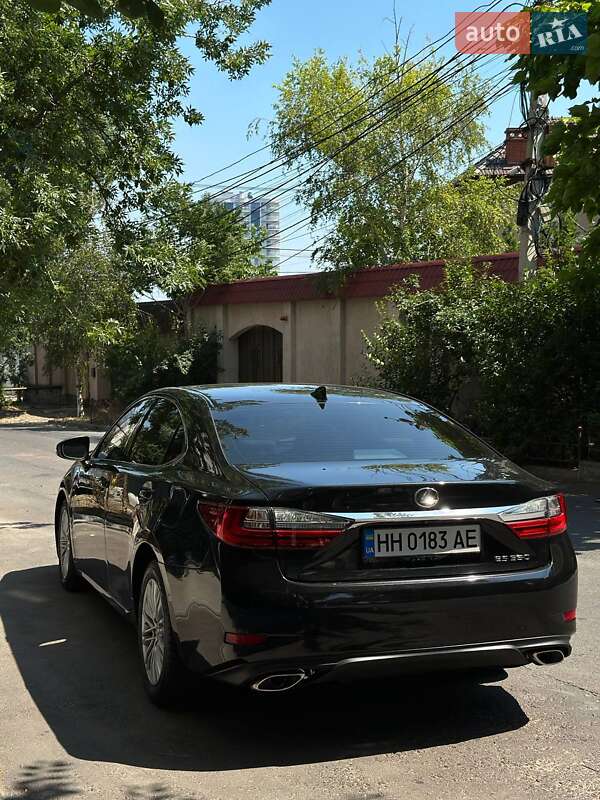Седан Lexus ES 2017 в Одессе