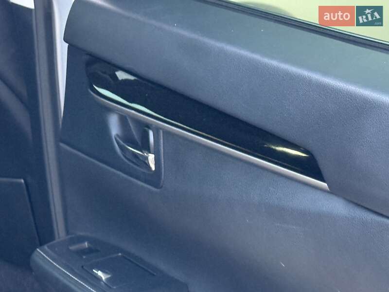 Седан Lexus ES 2012 в Виннице