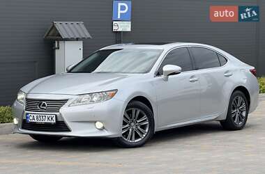 Седан Lexus ES 2012 в Вінниці