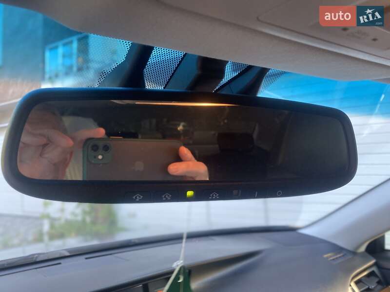 Седан Lexus ES 2015 в Одессе
