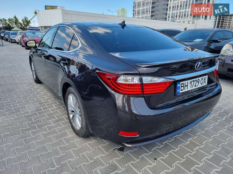 Седан Lexus ES 2013 в Одессе