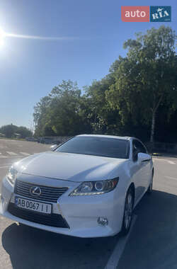 Седан Lexus ES 2013 в 