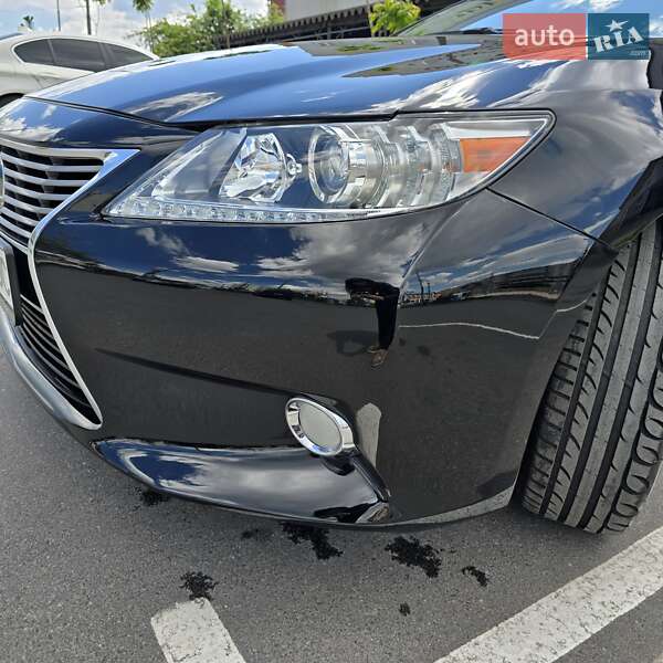 Седан Lexus ES 2014 в Виннице фото 14 Седан Lexus ES 2014 в Виннице