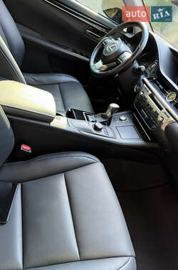 Седан Lexus ES 2017 в 