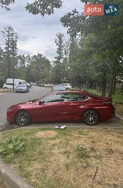 Седан Lexus ES 2022 в 