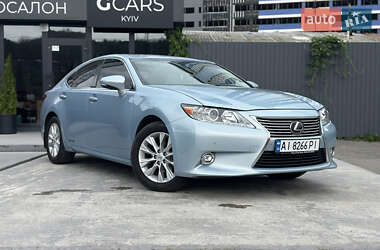 Седан Lexus ES 2013 в Киеве
