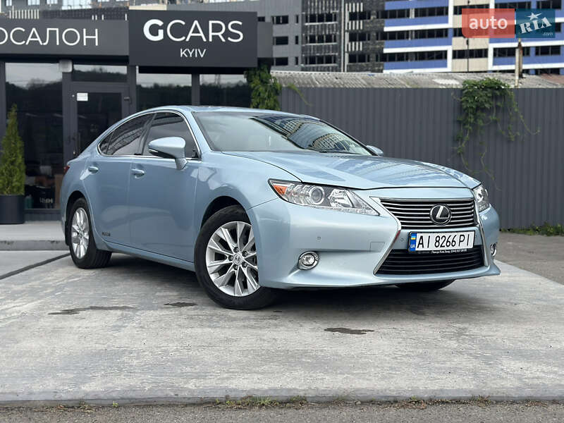 Lexus ES 2013