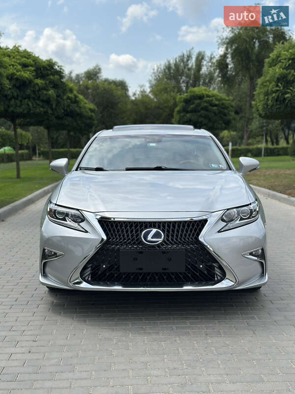 Lexus ES 2013