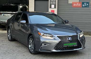 Седан Lexus ES 2016 в Одессе