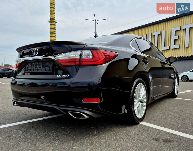 Седан Lexus ES 2014 в Киеве