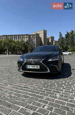 Седан Lexus ES 2019 в Харькове