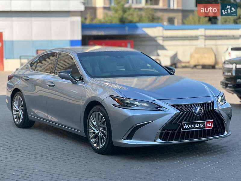 Седан Lexus ES 2022 в Одессе