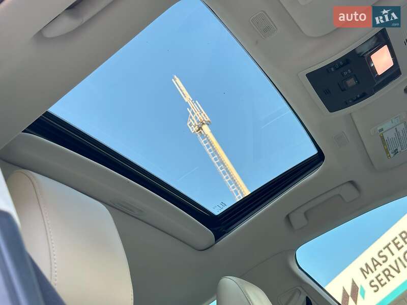 Седан Lexus ES 2022 в Одессе