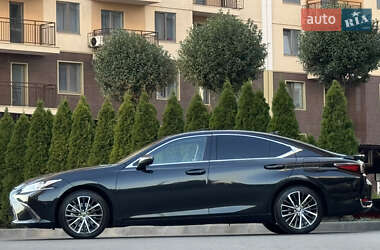Седан Lexus ES 2023 в Одессе