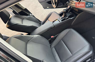 Седан Lexus ES 2023 в Одессе