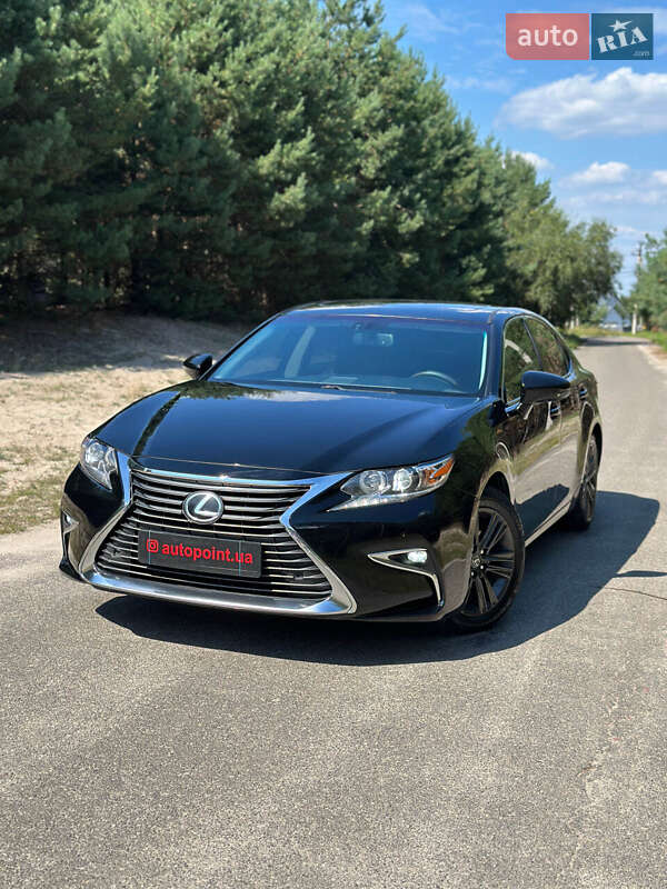 Lexus ES 2015