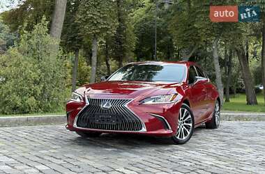 Седан Lexus ES 2020 в Києві