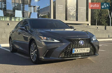 Седан Lexus ES 2019 в Харькове