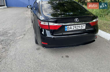 Седан Lexus ES 2014 в Кропивницком