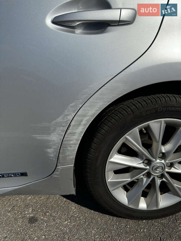 Седан Lexus ES 2014 в Кропивницком