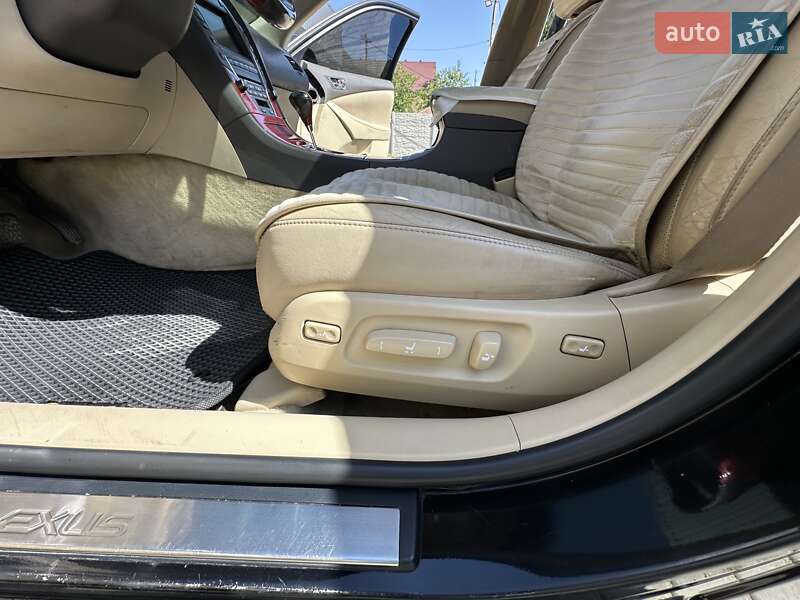 Седан Lexus ES 2007 в Роздільній