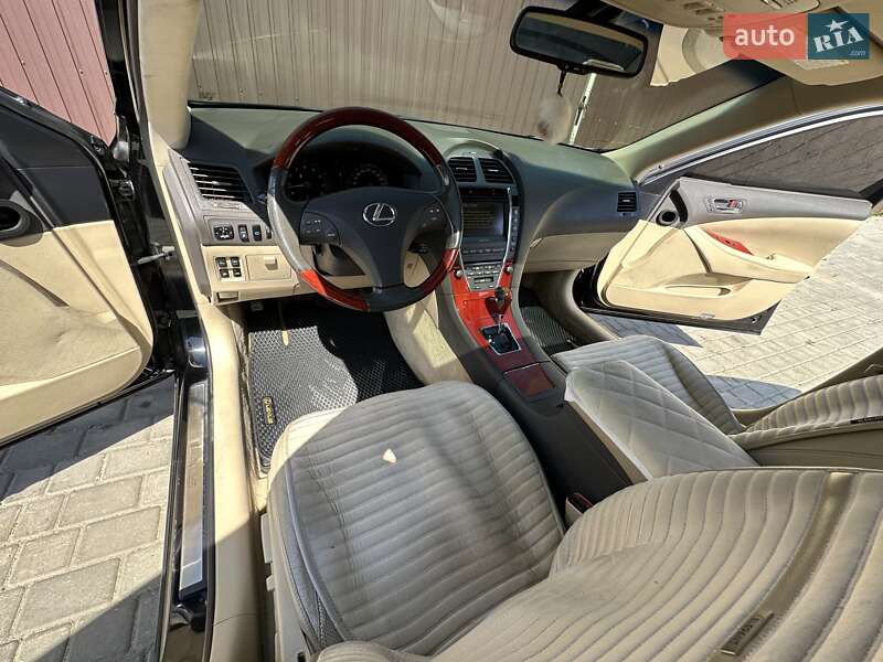 Седан Lexus ES 2007 в Роздільній