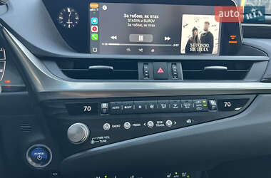 Седан Lexus ES 2020 в 