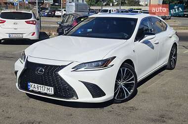 Седан Lexus ES 2018 в Києві