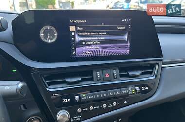 Седан Lexus ES 2022 в 