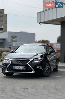 Седан Lexus ES 2017 в Хмельницком
