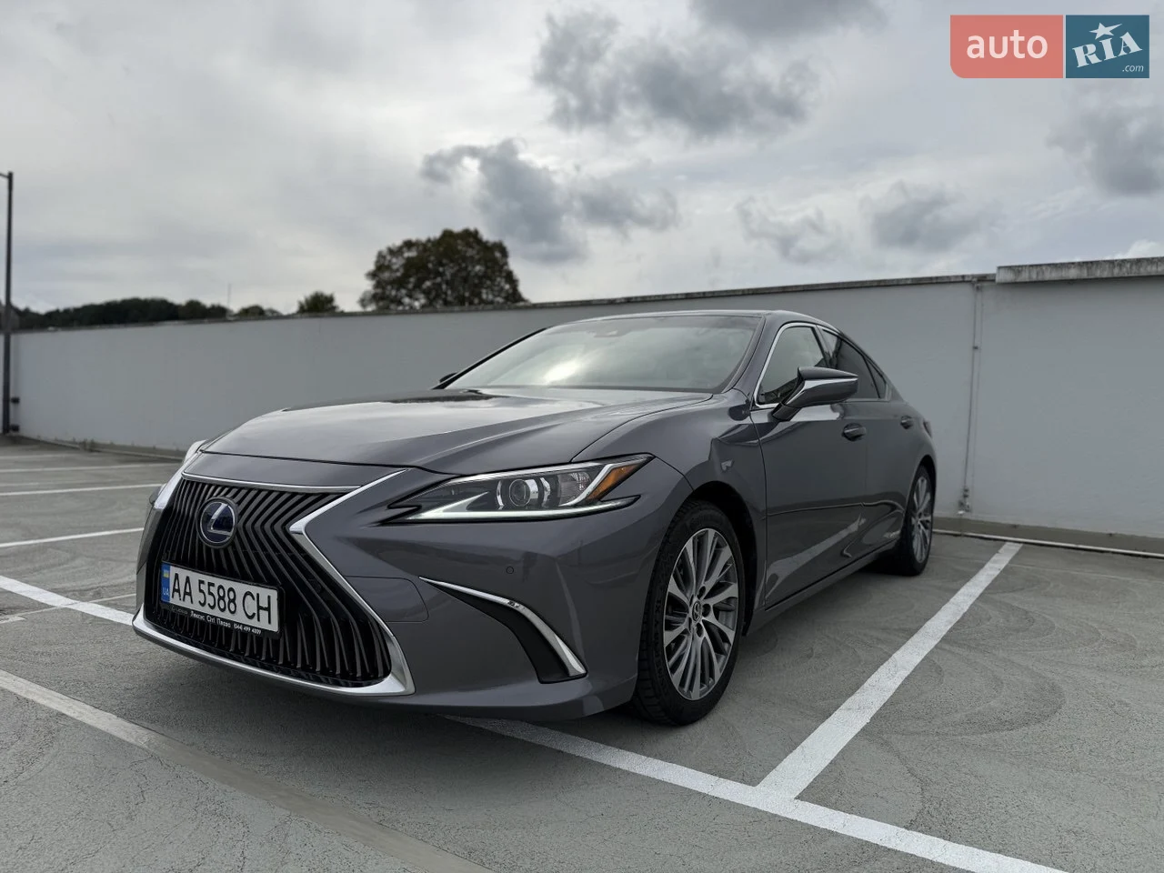 2019 Lexus ES - мініатюра 21