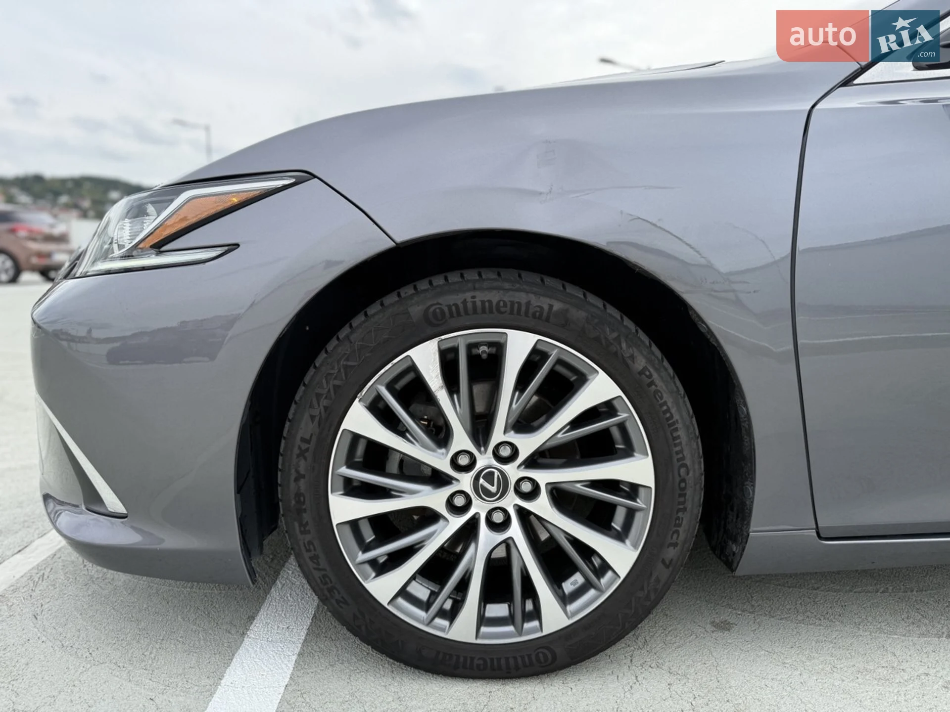 2019 Lexus ES - мініатюра 10