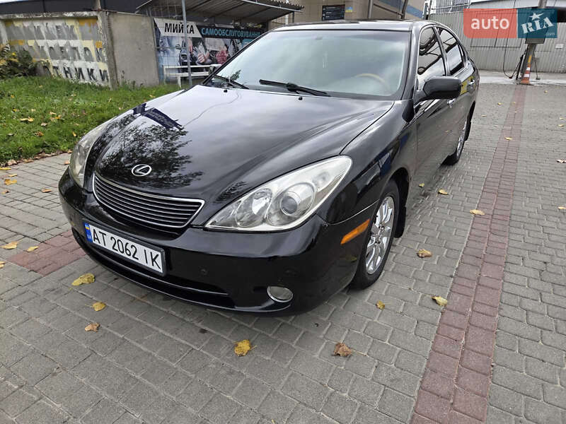 Седан Lexus ES 2005 в Брошневе