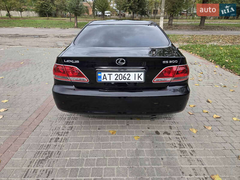 Седан Lexus ES 2005 в Брошневе