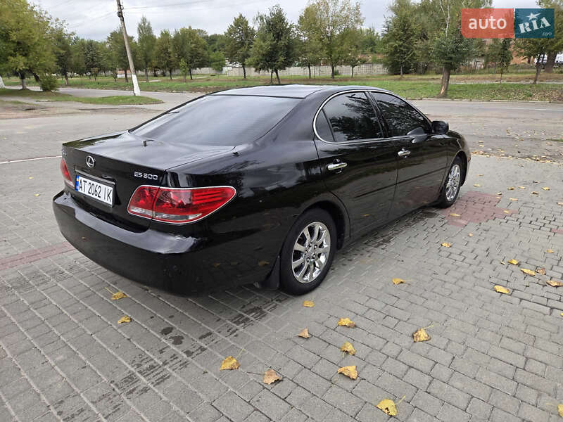 Седан Lexus ES 2005 в Брошневе