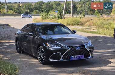 Седан Lexus ES 2021 в Чернигове