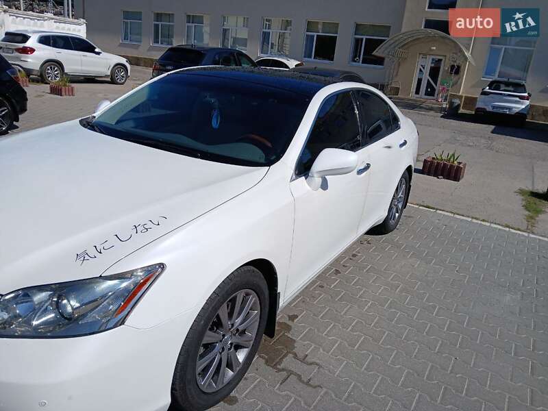 Седан Lexus ES 2008 в Виннице