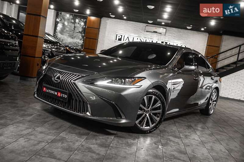 Седан Lexus ES 2019 в Одессе