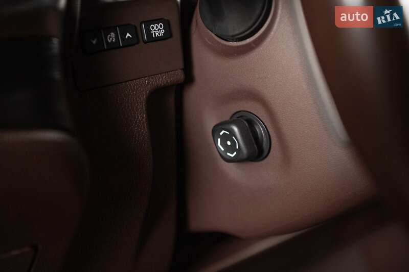 Седан Lexus ES 2019 в Одессе