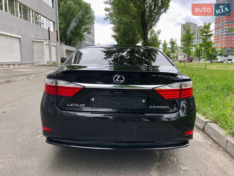 Седан Lexus ES 2013 в Києві фото 5 Седан Lexus ES 2013 в Києві
