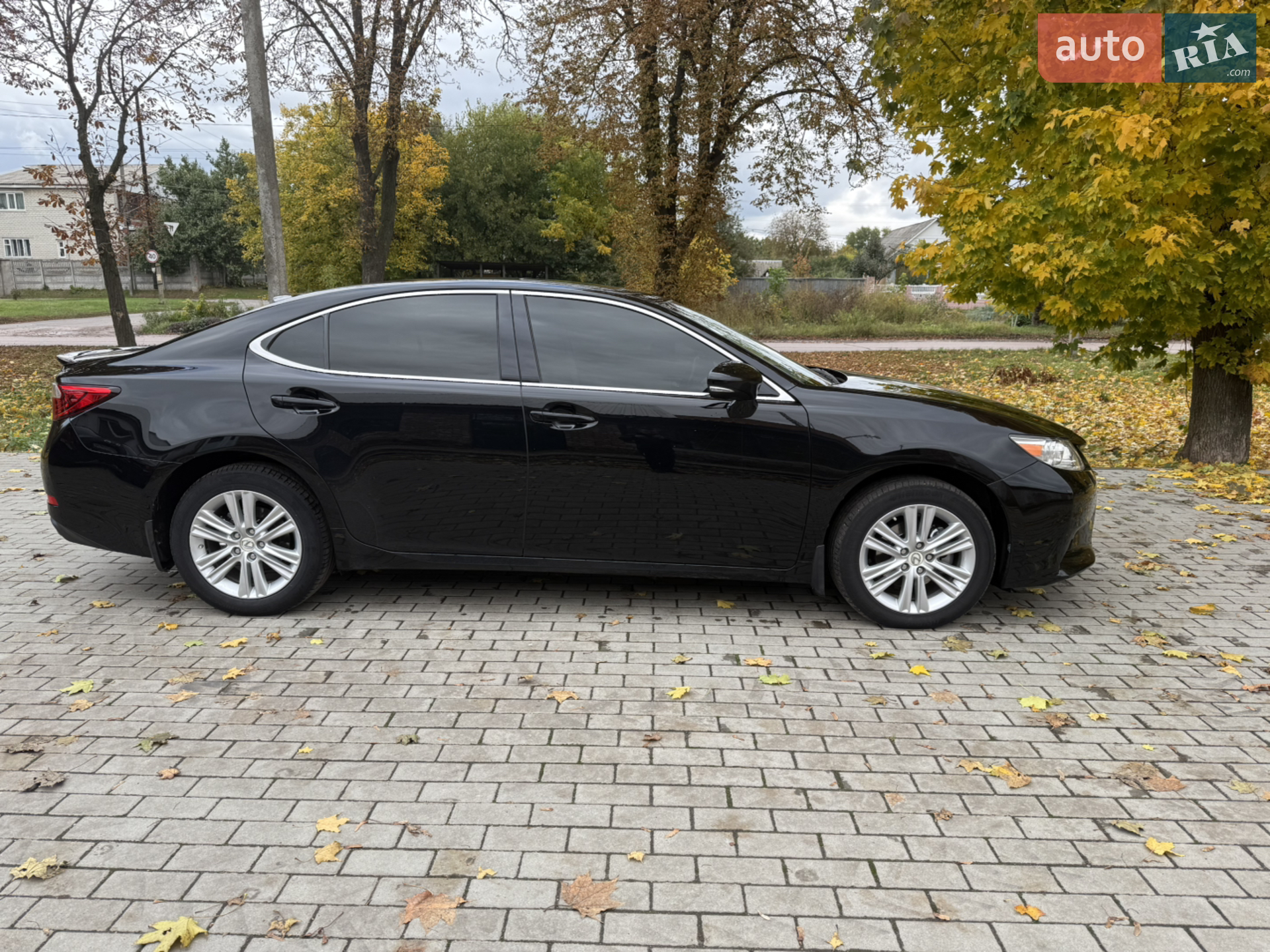 2015 Lexus ES - мініатюра 11