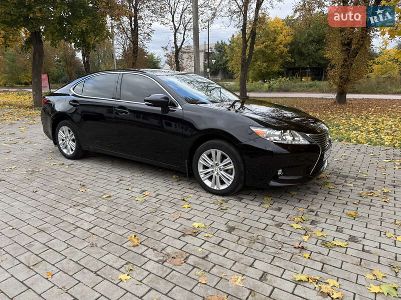 Седан Lexus ES 2015 в Прилуках фото 2 Седан Lexus ES 2015 в Прилуках