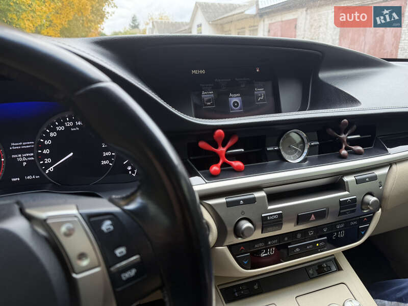 Седан Lexus ES 2015 в Прилуках фото 20 Седан Lexus ES 2015 в Прилуках