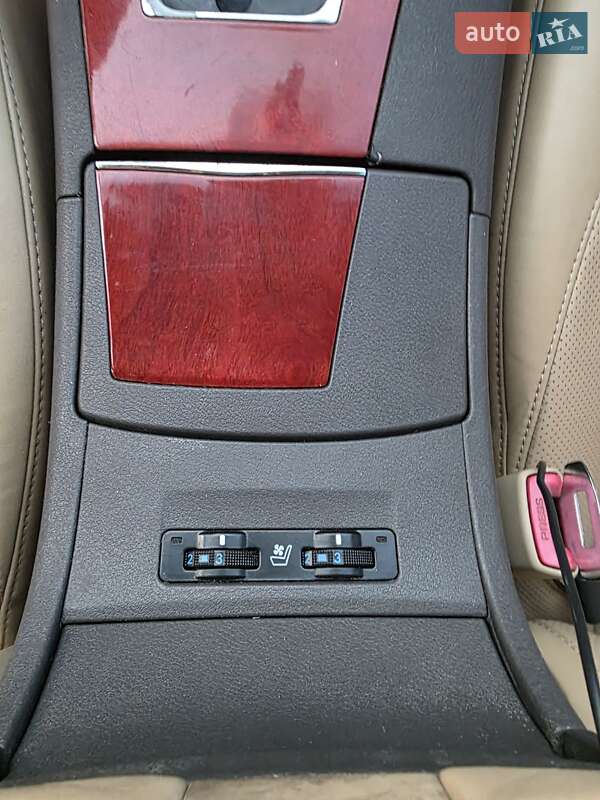 Седан Lexus ES 2007 в Ровно